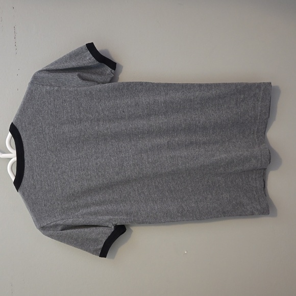 T-shirt - Picture 3 of 3